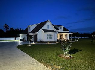 4103 Mulligan Cir, Blackshear, GA 31516