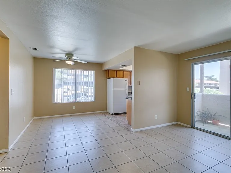 7300 Pirates Cove Rd #1024 — Photo 6