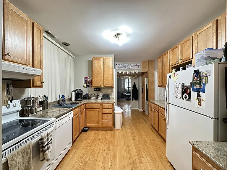 3650 W George St #1 — Photo 5