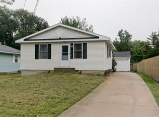 2340 Rompot St SE, Cedar Rapids, IA 52403