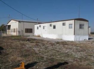 685 W Gravois Rd, Saint Clair, MO 63077