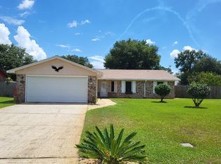 2012 Coral Creek Dr, Pensacola, FL 32506