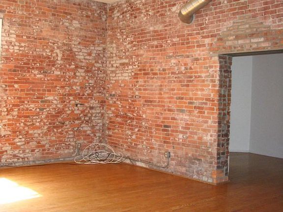 3rd image of 1251 Courtland Ave #1B