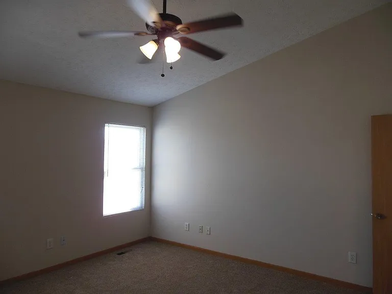 5929 Bay Harbor Dr — Photo 22