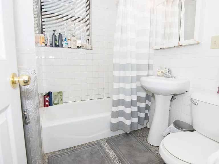 41 Egremont Rd #4 — Photo 10