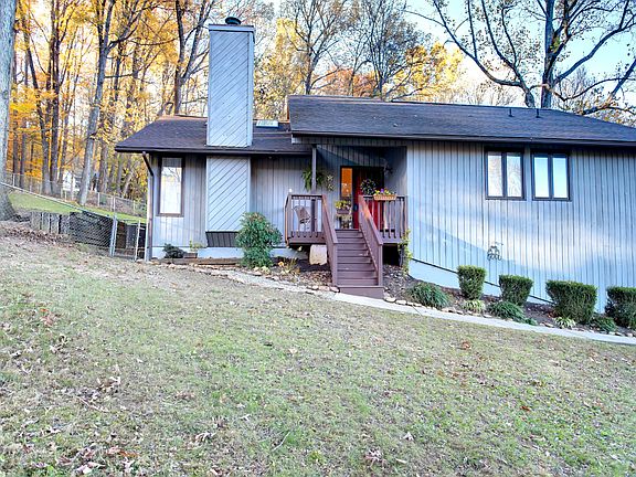 2nd image of 701 Marboro Dr