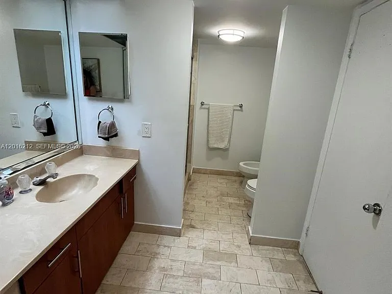 1717 N Bayshore Dr #A-2453 — Photo 14