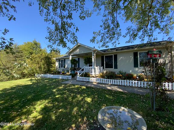 2nd image of 1860 Plum Creek Rd