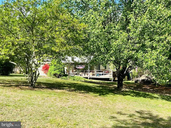 153 Far Meadows Rd, Delray, WV 26714