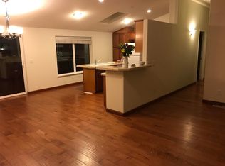 242 Chiquita Ave, Mountain View, CA 94041