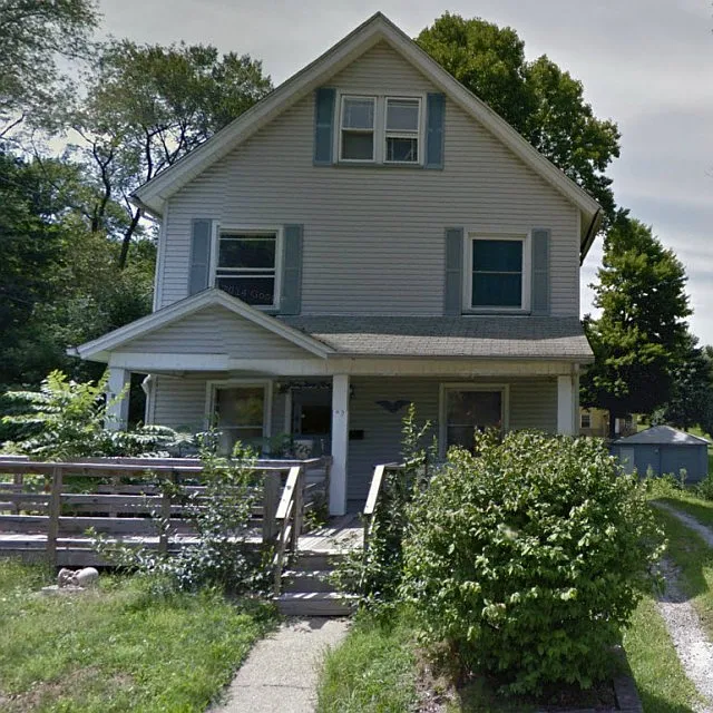 25 Prospect St photo 1