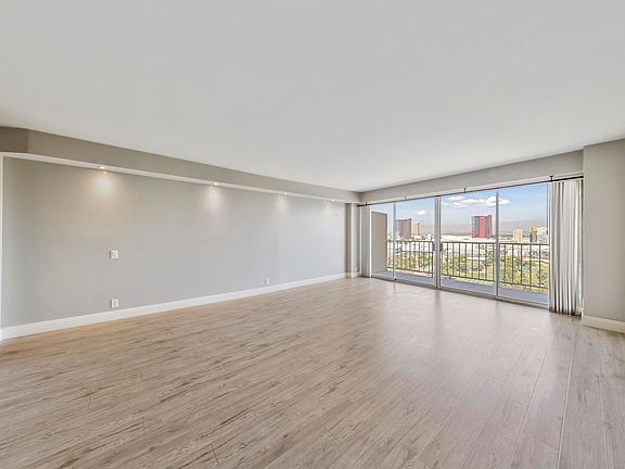 5th image of 3111 Bel Air Dr Unit 23E