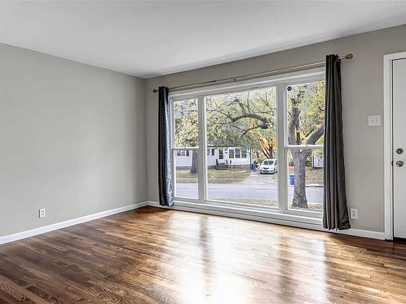3rd image of 9027 Marcella Ave