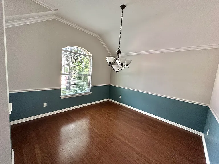 9321 Jerico Dr — Photo 15