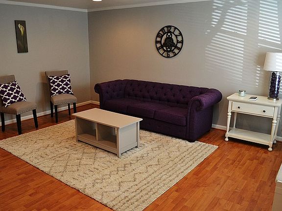 3rd image of 6618 Briarleigh Way