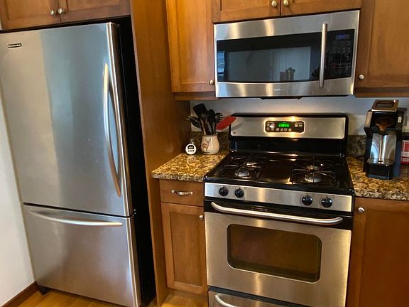 5th image of 615 Darby Dr