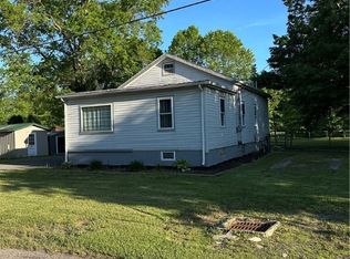 1166 Greenville Rd, Cortland, OH 44410