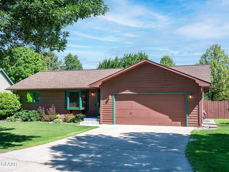 1st image of 2991 Columbine Ct