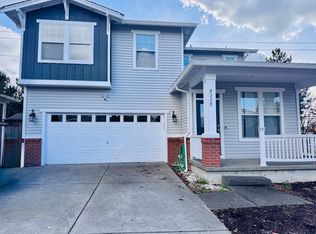 5115 NE 4th Pl, Renton, WA 98059