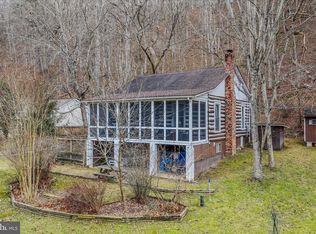 789 Kilgore Rd, Paw Paw, WV 25422