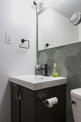 Rented by Broad Street Development | media 16