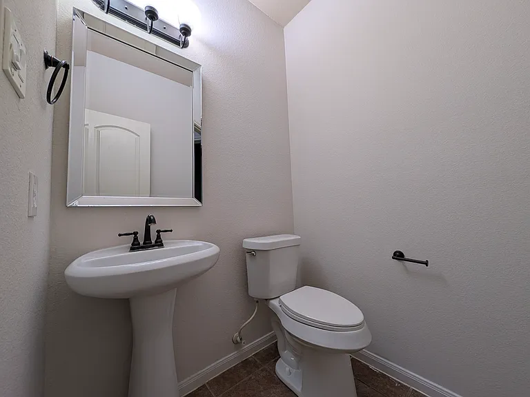 6038 Starbrook Creek Dr — Photo 12