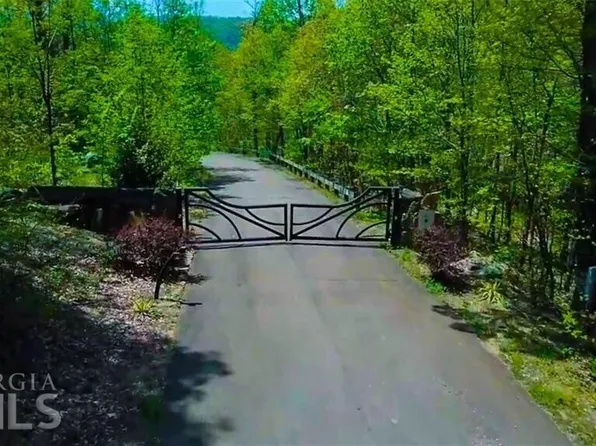 111 Wiggley Ln, Jasper, GA 30143