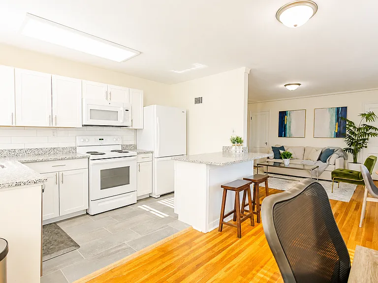 2519 S Dixie Dr #2 — Photo 13