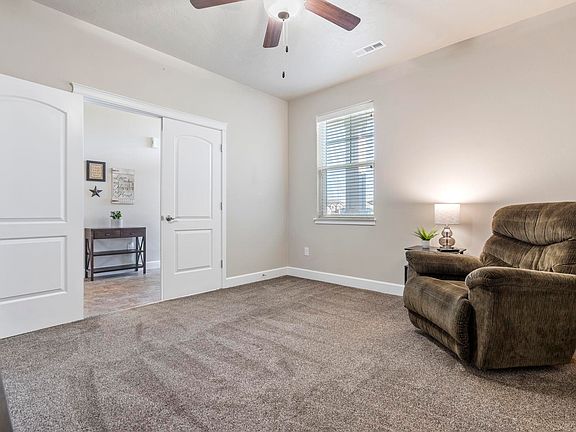 5th image of 4811 Perga Dr