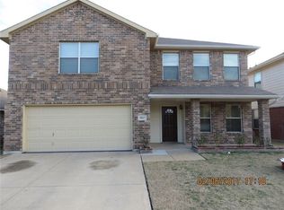 9817 Sparrow Hawk Ln, Fort Worth, TX 76108