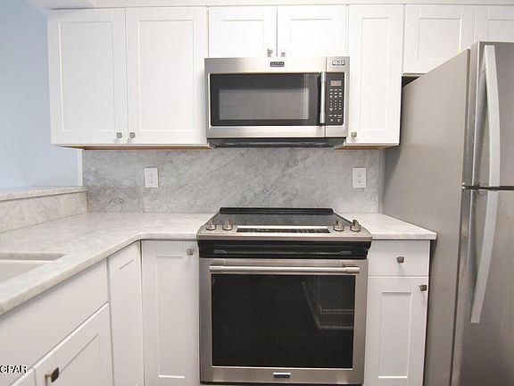 4th image of 112 Westlake Ct #112