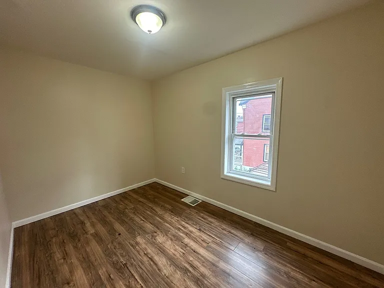 40 W End Ave — Photo 15