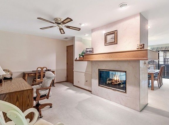 4th image of 11511 Autobahn Dr E APT 201