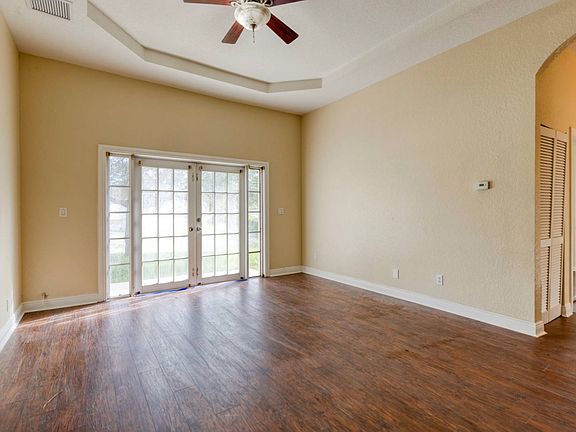 5th image of 572 N Deerfield Ave