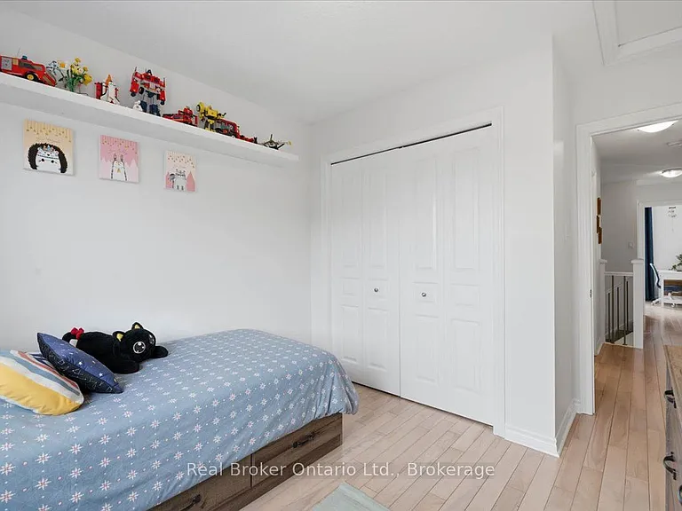 54 Laughland Ln — Photo 22