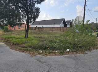 1415 & 1417 Amundsen St, Houston, TX 77009