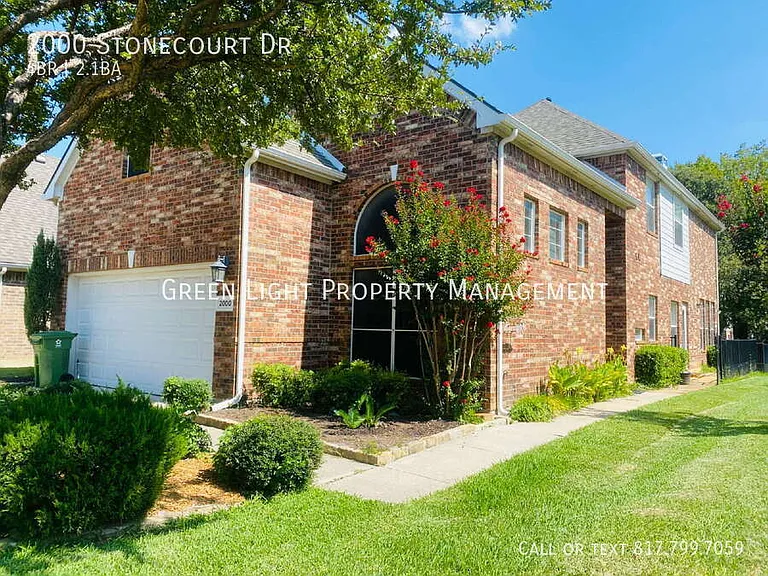 2000 Stonecourt Dr — Photo 3