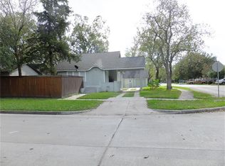 2200 Avenue M, Rosenberg, TX 77471