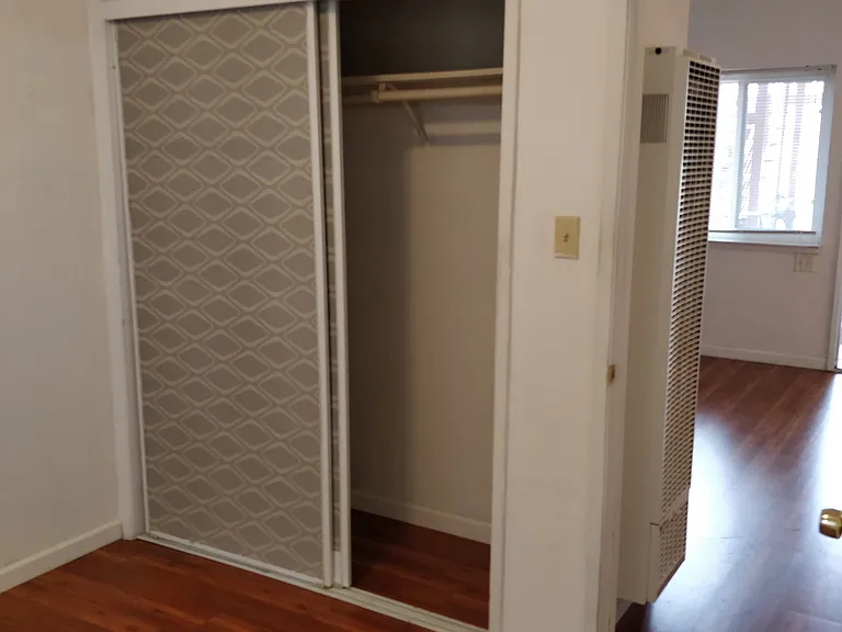 6114 Shattuck Ave #3 — Photo 6