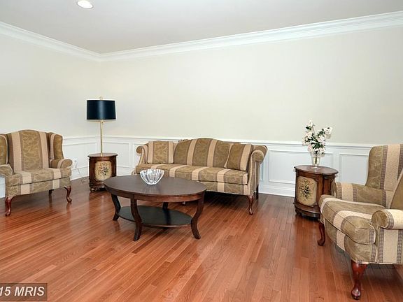 Formal Living Room with Upgraded Moldings