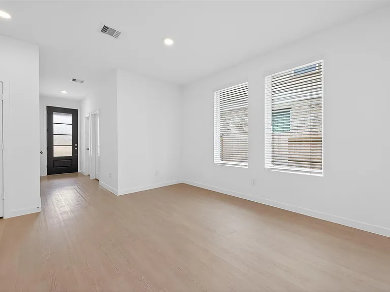 13071 Pine Trace St — Photo 12