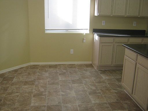 5th image of 13241 W Watson Ln
