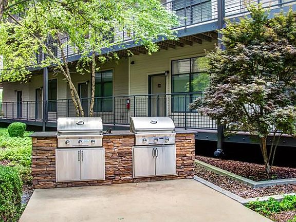 Gale Lofts Outdoor Grills