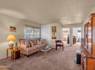 476A Thornbury Ct, Lakewood, NJ 08701