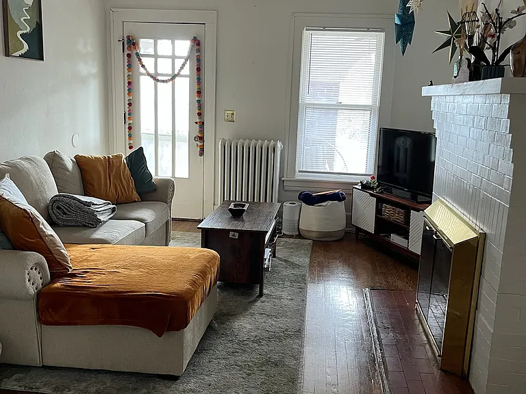 Living Room w/ Beautiful Hardwood Floors.