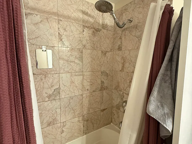 910 W Madison St #702 — Photo 12
