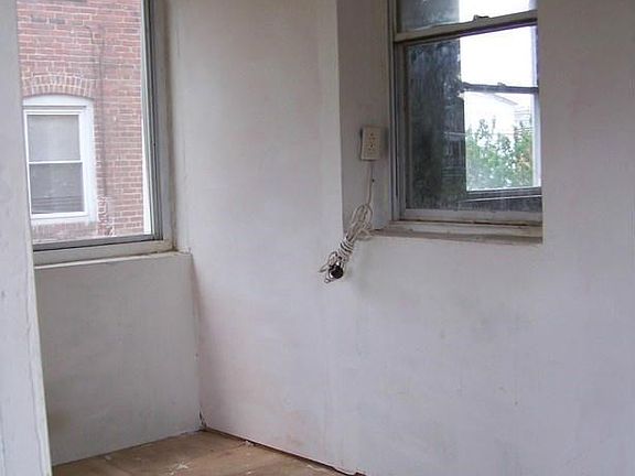 Enclosed Front Porch