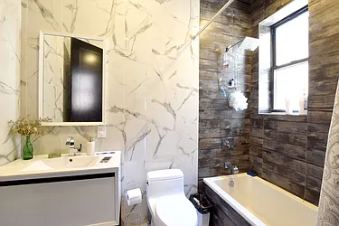 Rented by Rentall Group Inc