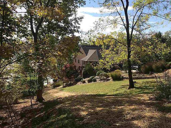 2nd image of 2112 Kahiti Ct