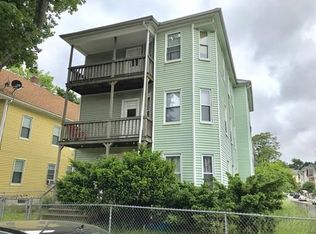 12 McKinley Rd #2, Worcester, MA 01605